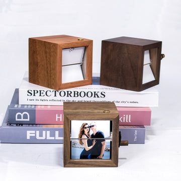 Glowing Handshake Flip Book – Personalized Photo Gift & Commemorative Keepsake