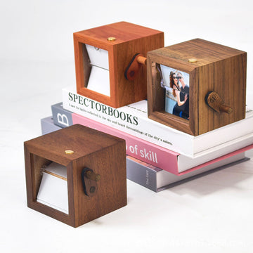 Glowing Handshake Flip Book – Personalized Photo Gift & Commemorative Keepsake